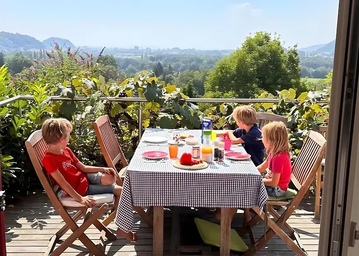 Traumhaus Mit Herrlichem Blick Holiday home Graz
